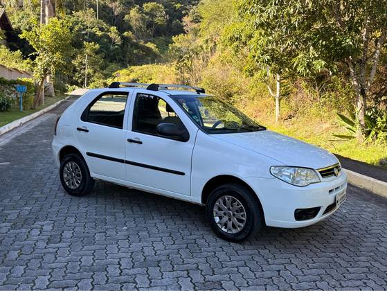 FIAT PALIO 1.0 MPI FIRE 8V FLEX 4P MANUAL FIAT PALIO 1.0 MPI FIRE 8V FLEX 4P MANUAL